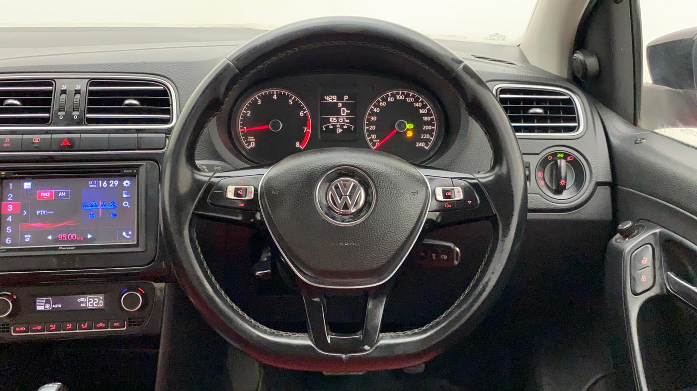 2015 Volkswagen Polo GT TSI AT, Petrol, Automatic, 1,05,518 km, Steering Wheel Close Up