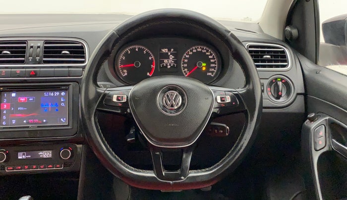 2015 Volkswagen Polo GT TSI AT, Petrol, Automatic, 1,05,518 km, Steering Wheel Close Up