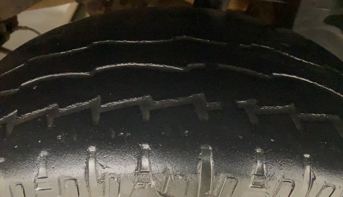 2016 Renault Duster 110 PS RXL 4X2 AMT, Diesel, Automatic, 77,608 km, Left Rear Tyre Tread