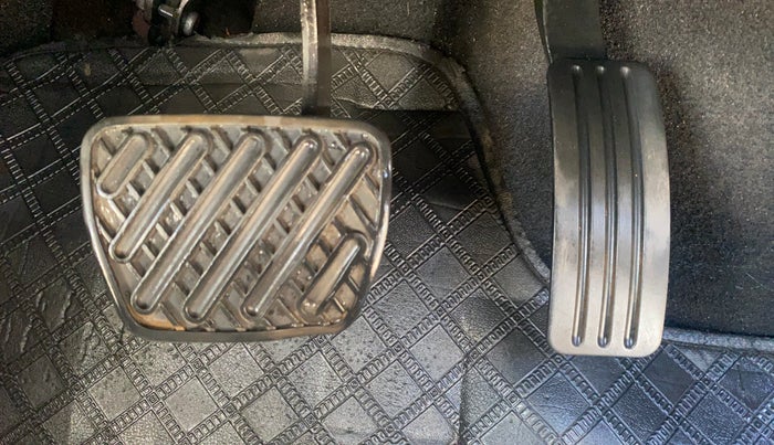 2016 Renault Duster 110 PS RXL 4X2 AMT, Diesel, Automatic, 77,608 km, Pedals