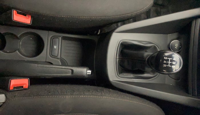 2021 Ford FREESTYLE TITANIUM PLUS 1.2 PETROL, Petrol, Manual, 42,627 km, Gear Lever