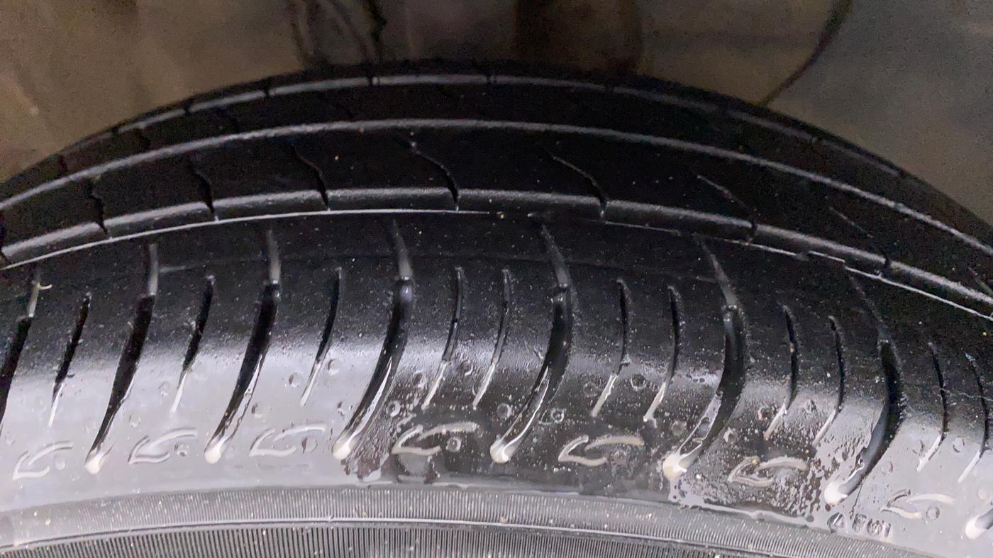 2018 Hyundai Elite i20 ASTA 1.2, Petrol, Manual, 81,284 km, Right Front Tyre Tread