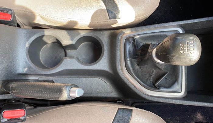 2016 Hyundai Creta SX PLUS 1.6 DIESEL, Diesel, Manual, 82,000 km, Gear Lever