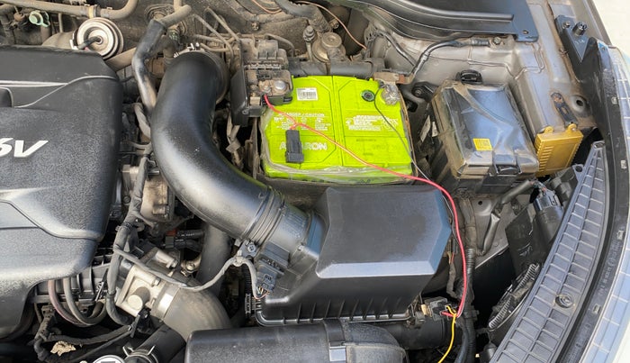 2016 Hyundai Creta SX PLUS 1.6 DIESEL, Diesel, Manual, 82,000 km, Engine View - Left