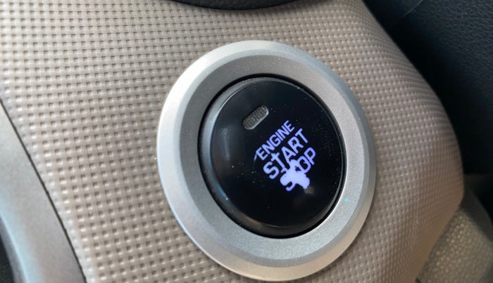 2016 Hyundai Creta SX PLUS 1.6 DIESEL, Diesel, Manual, 82,000 km, Keyless Start/ Stop Button