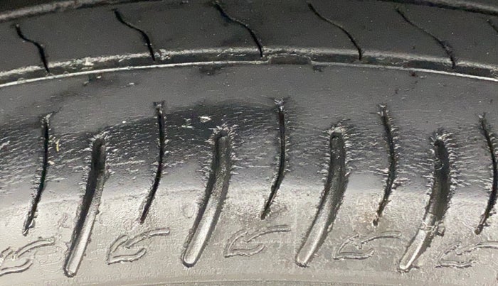 2022 Toyota URBAN CRUISER MID GRADE AT, Petrol, Automatic, 60,307 km, Left Front Tyre Tread