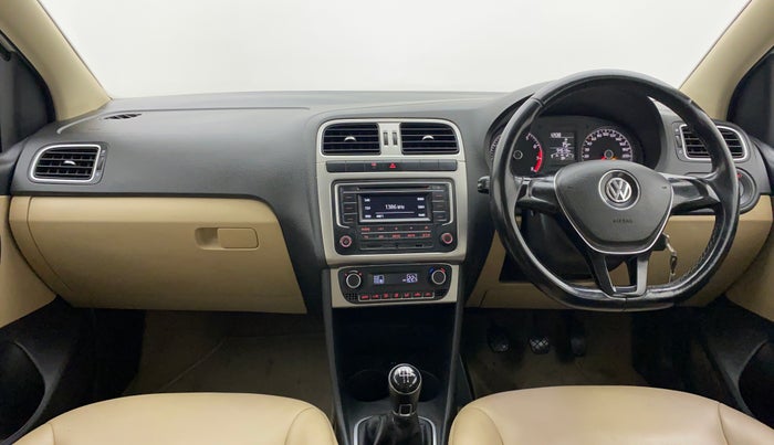 2017 Volkswagen Ameo COMFORTLINE 1.2, Petrol, Manual, 54,491 km, Dashboard