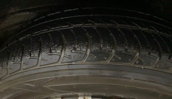 2019 Maruti New Wagon-R VXI (O) 1.0, Petrol, Manual, 31,969 km, Left Rear Tyre Tread