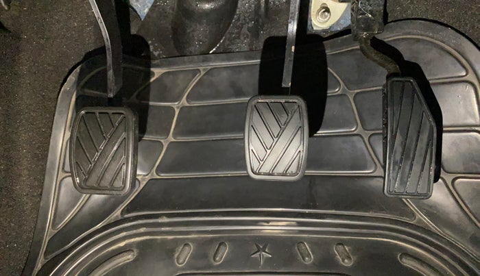 2019 Maruti New Wagon-R VXI (O) 1.0, Petrol, Manual, 31,969 km, Pedals