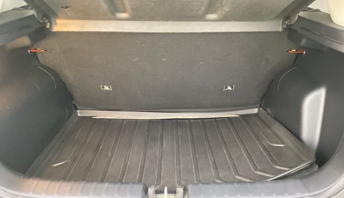 2023 KIA SONET HTX 1.0 DCT, Petrol, Automatic, 14,001 km, Boot Inside