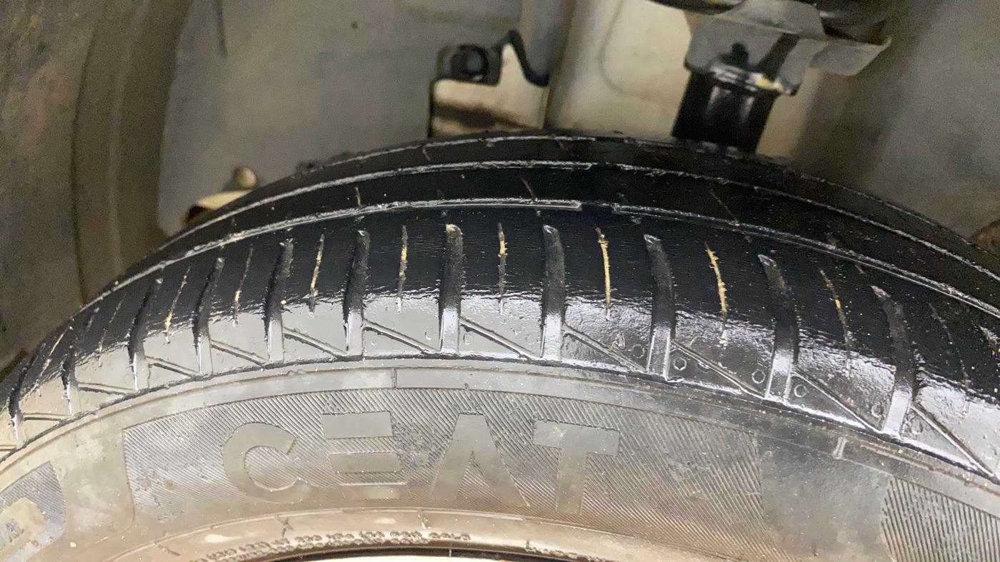 2021 Renault Kwid RXE, Petrol, Manual, 55,960 km, Left Front Tyre Tread