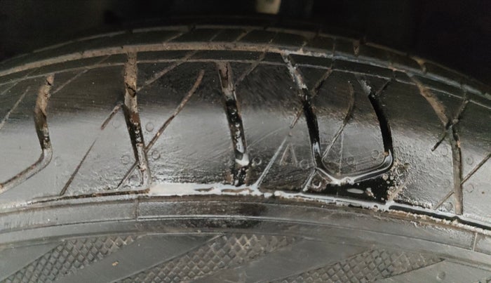 2021 Tata NEXON XZA PLUS SUNROOF PETROL, Petrol, Automatic, 55,708 km, Left Front Tyre Tread