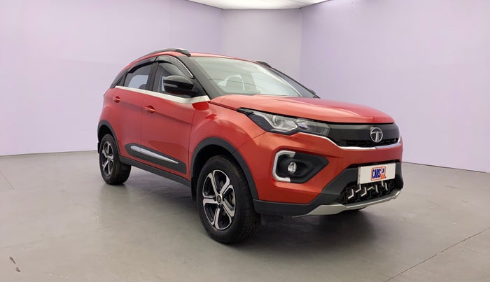 2022 Tata NEXON XZA PLUS DIESEL, Diesel, Automatic, 17,954 km, Right Front Diagonal