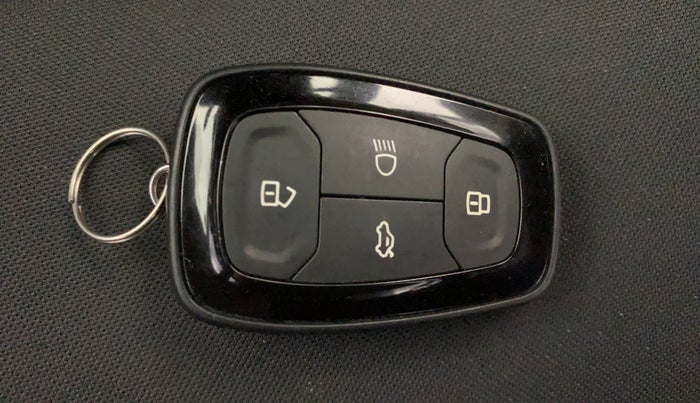 2022 Tata NEXON XZA PLUS DIESEL, Diesel, Automatic, 17,954 km, Key Close Up