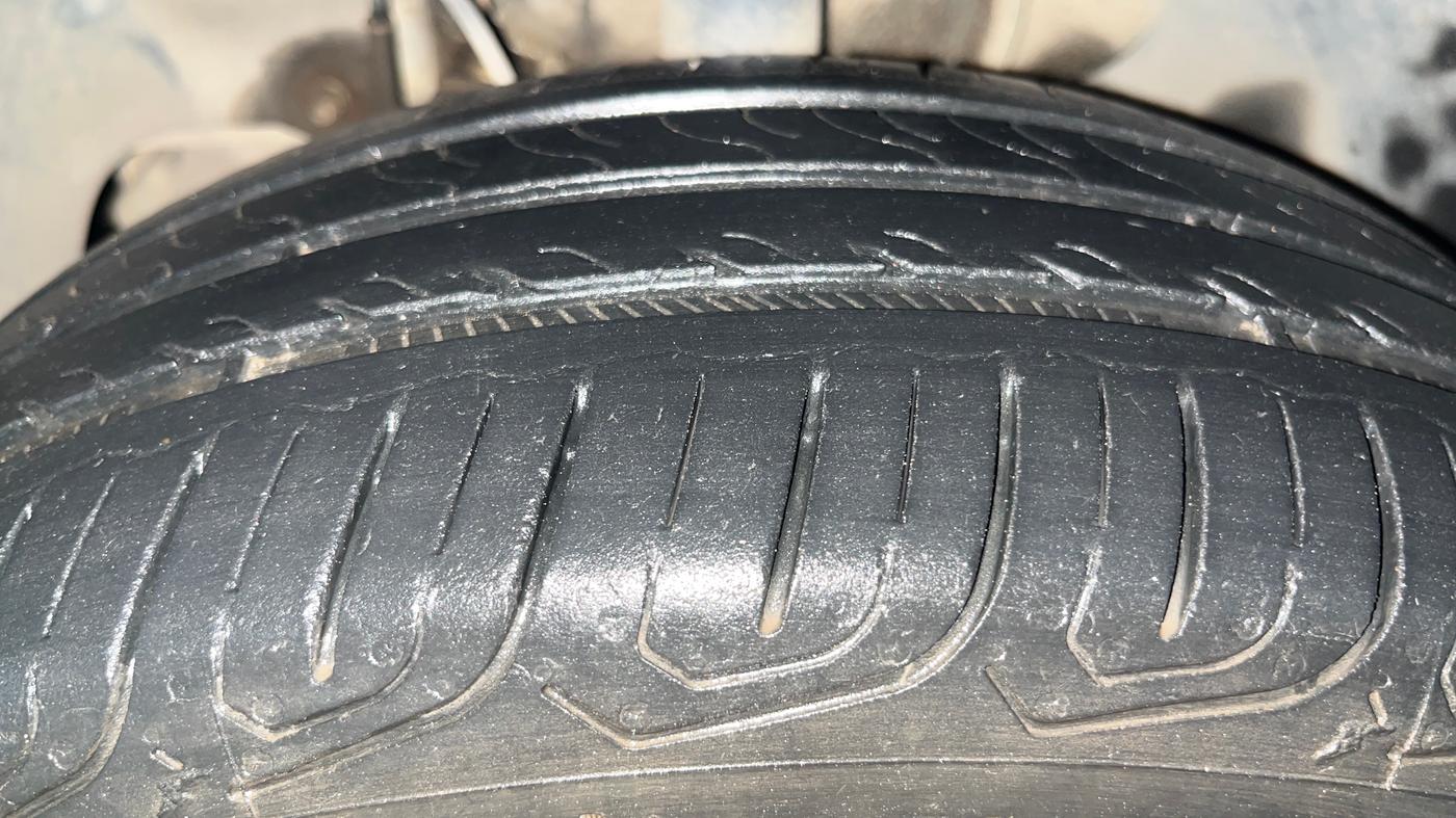 2019 Tata TIGOR XZ PLUS PETROL, Petrol, Manual, 81,357 km, Left Front Tyre Tread