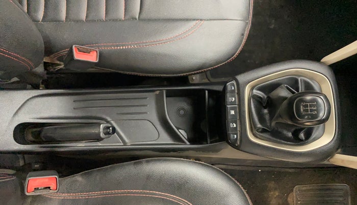 2020 Hyundai NEW SANTRO SPORTZ MT, Petrol, Manual, 98,893 km, Gear Lever