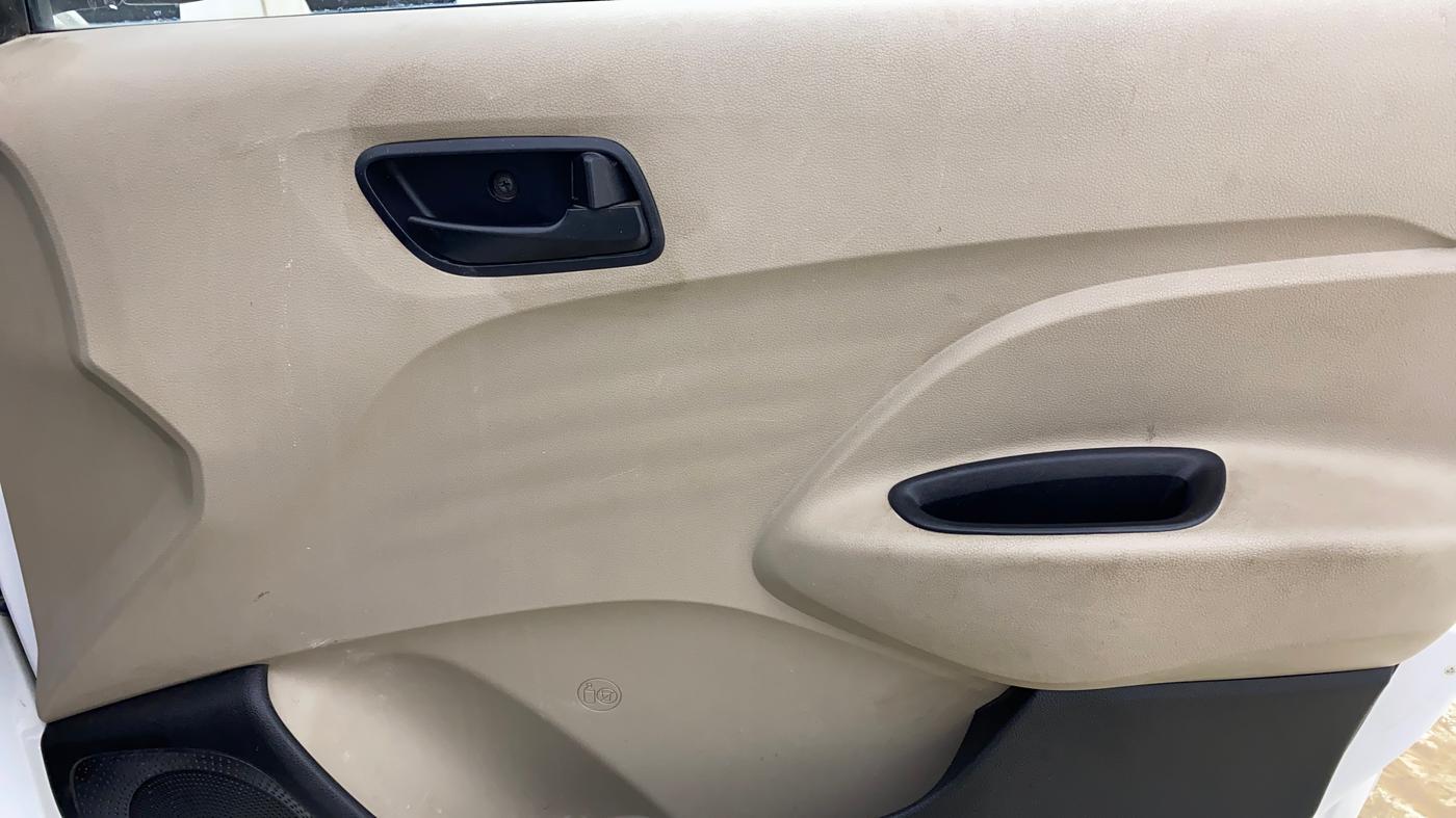 2020 Hyundai NEW SANTRO SPORTZ MT, Petrol, Manual, 98,893 km, Driver Side Door Panels Control