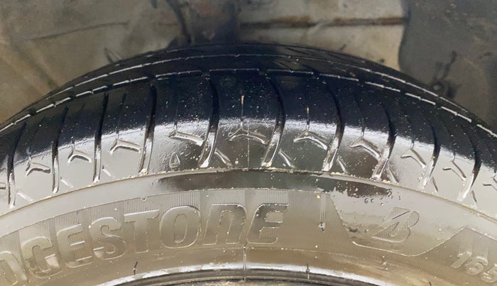 2020 Hyundai NEW SANTRO SPORTZ MT, Petrol, Manual, 98,893 km, Right Front Tyre Tread