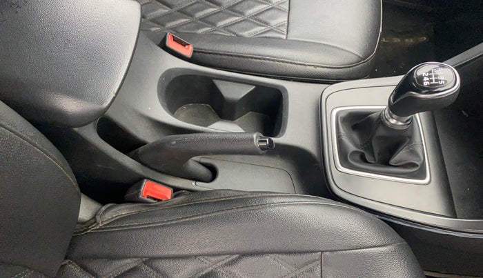 2023 Hyundai Creta EX 1.5 PETROL, Petrol, Manual, 70,817 km, Gear Lever