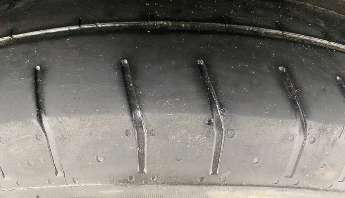 2023 Hyundai Creta EX 1.5 PETROL, Petrol, Manual, 70,817 km, Left Rear Tyre Tread