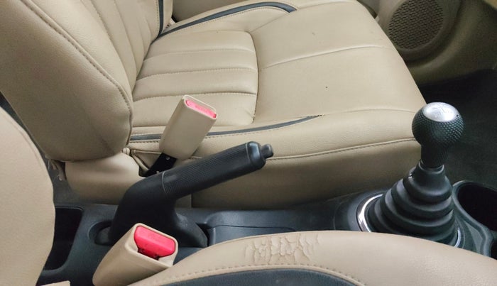 2013 Honda Amaze 1.2L I-VTEC S, Petrol, Manual, 66,924 km, Gear Lever
