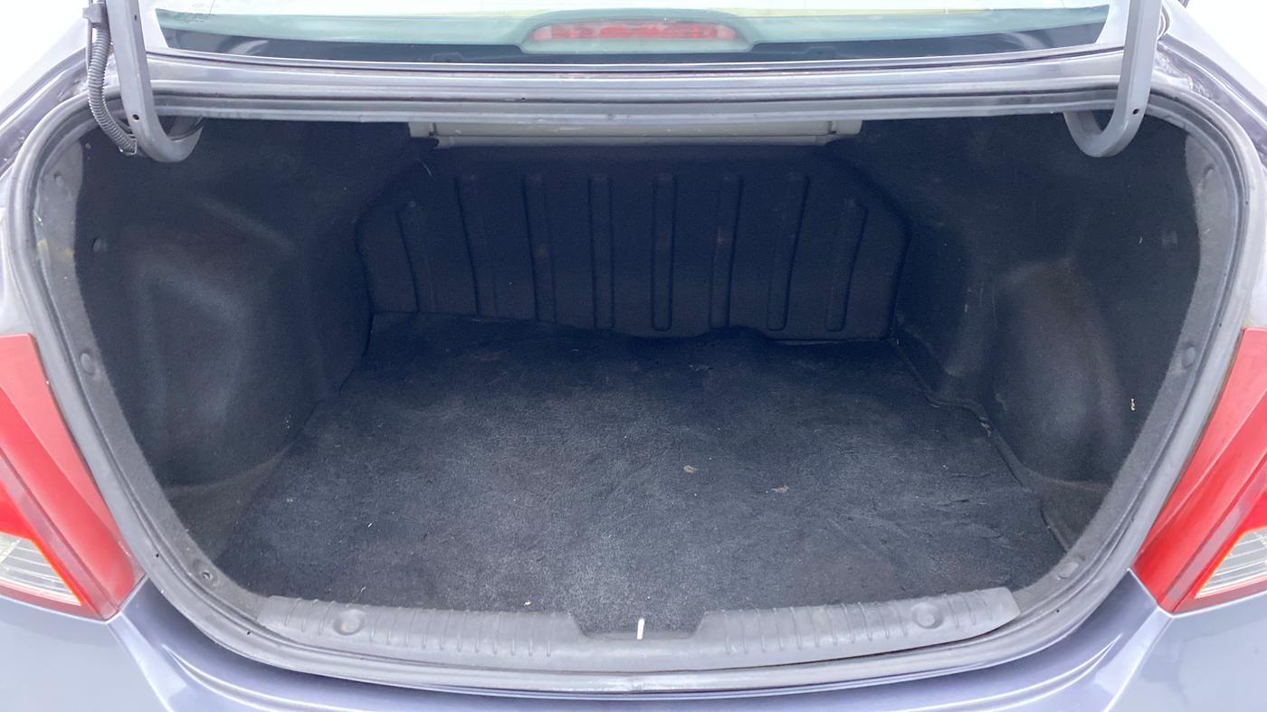2015 Hyundai Verna FLUIDIC 1.6 SX CRDI, Diesel, Manual, 47,327 km, Boot Inside View
