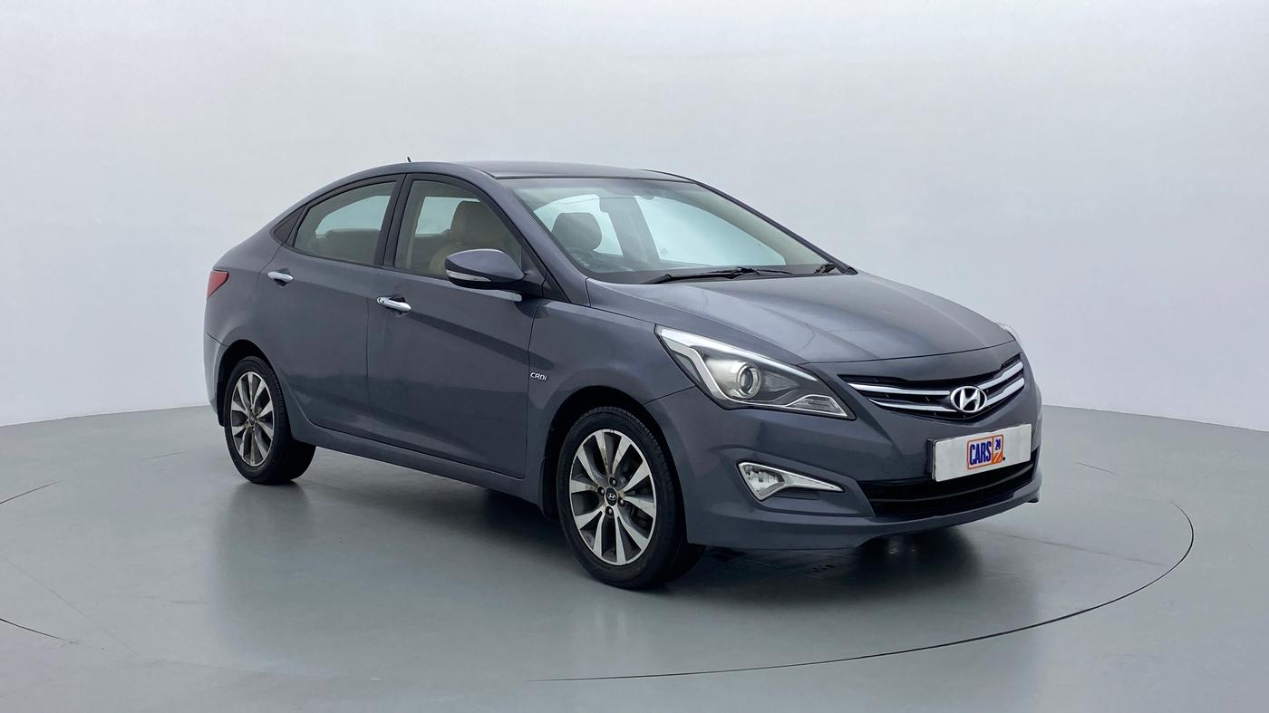 2015 Hyundai Verna FLUIDIC 1.6 SX CRDI, Diesel, Manual, 47,327 km, Right Front Diagonal (45- Degree) View