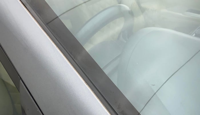2010 Honda City 1.5L I-VTEC V AT, Petrol, Automatic, 95,080 km, Right A pillar - Paint is slightly faded