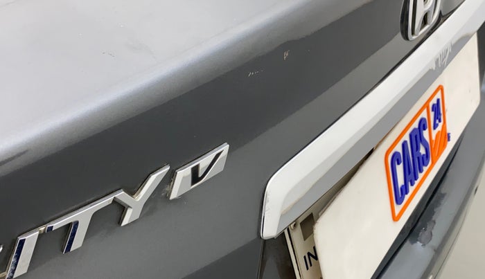 2010 Honda City 1.5L I-VTEC V AT, Petrol, Automatic, 95,080 km, Dicky (Boot door) - Minor scratches