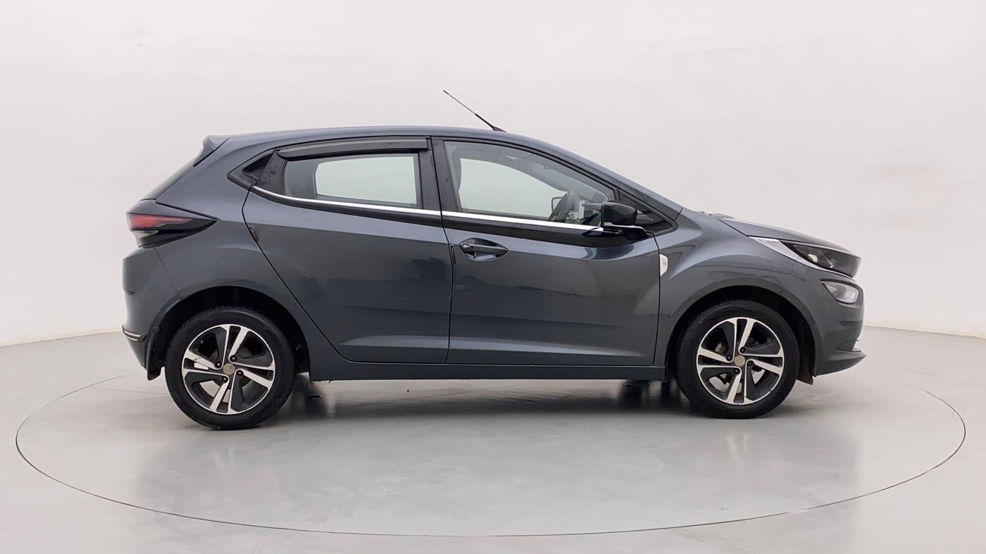 2020 Tata ALTROZ XZ PETROL, Petrol, Manual, 62,096 km, Right Side View