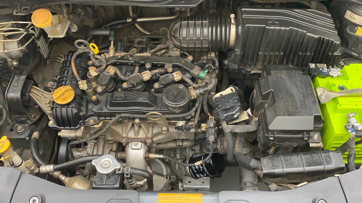 2020 Tata ALTROZ XZ PETROL, Petrol, Manual, 62,096 km, Open Bonet