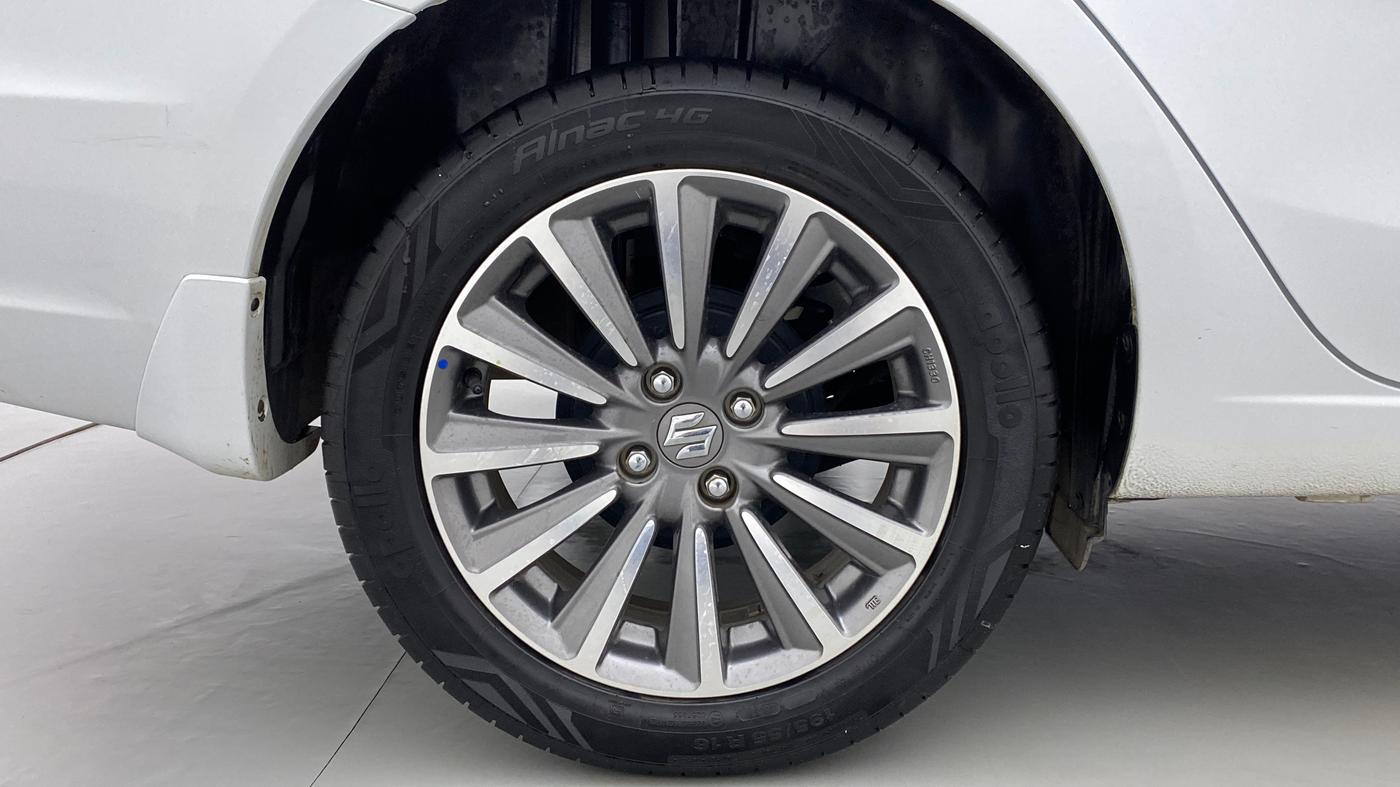 2021 Maruti Ciaz ALPHA 1.5 AT SHVS, Petrol, Automatic, 7,674 km, Right Rear Wheel