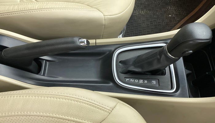 2021 Maruti Ciaz ALPHA 1.5 AT SHVS, Petrol, Automatic, 7,674 km, Gear Lever