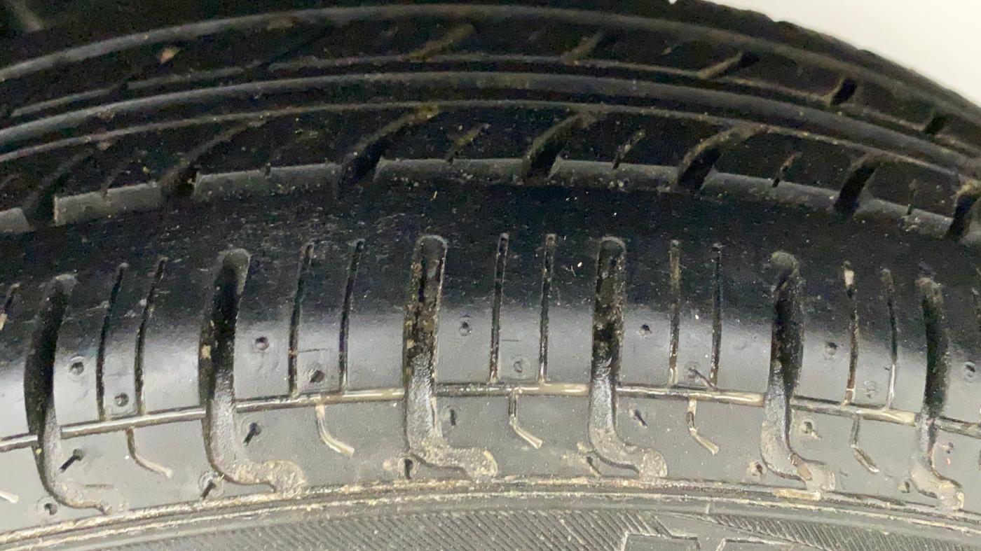2010 Maruti Alto K10 VXI, Petrol, Manual, 60,477 km, Left Rear Tyre Tread