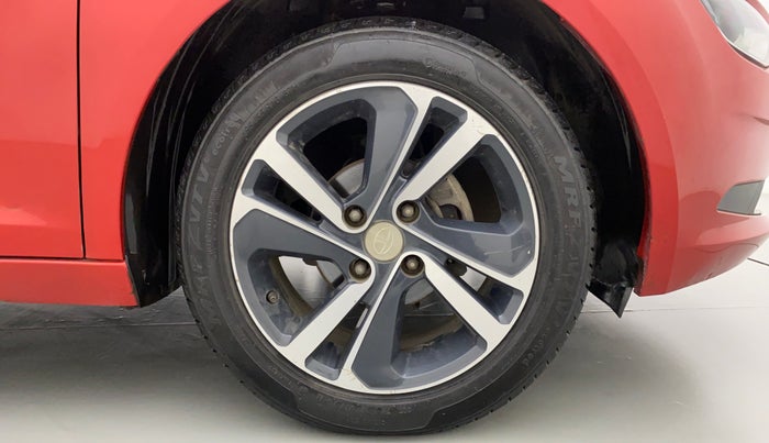 2020 Tata ALTROZ XZ 1.2, Petrol, Manual, 34,745 km, Right Front Wheel