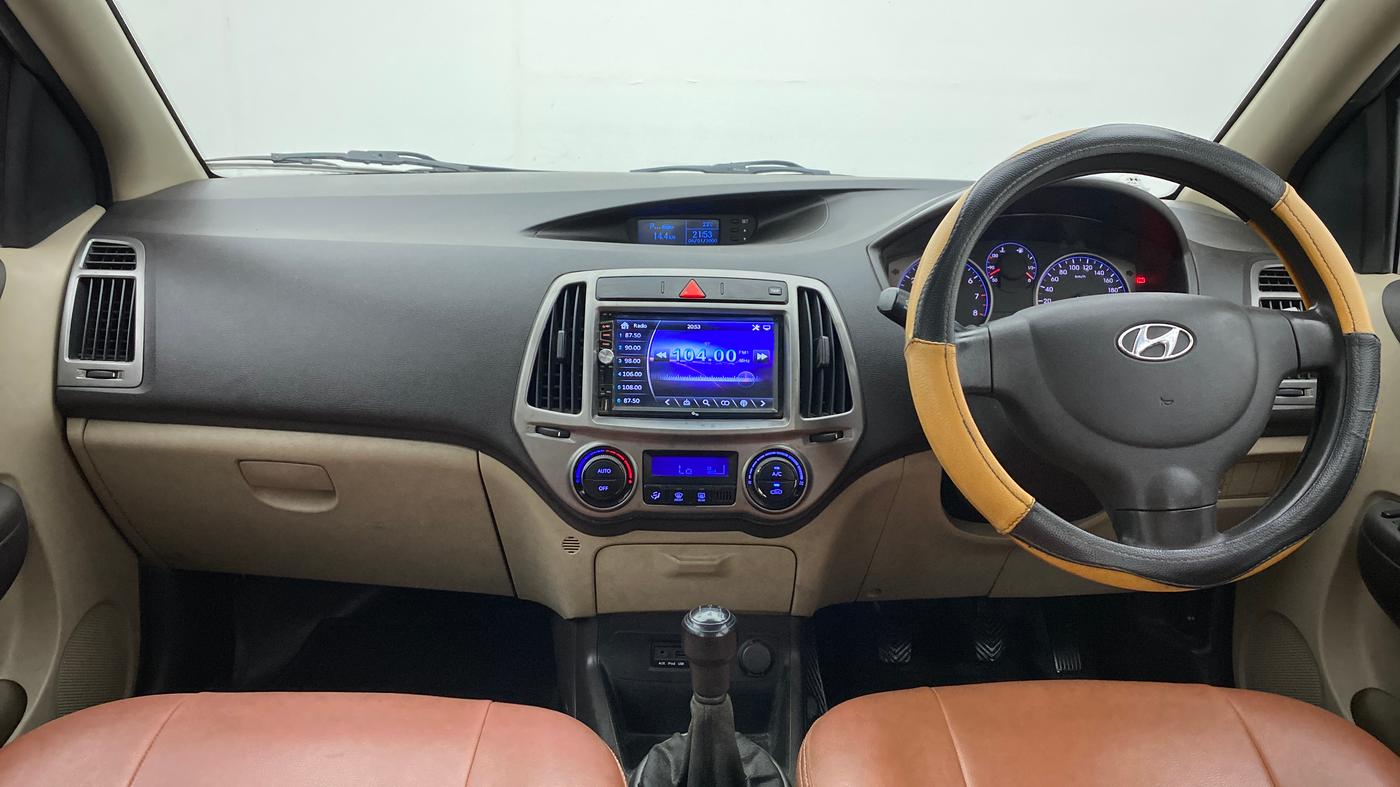 2013 Hyundai i20 MAGNA (O) 1.2, Petrol, Manual, 89,318 km, Dashboard