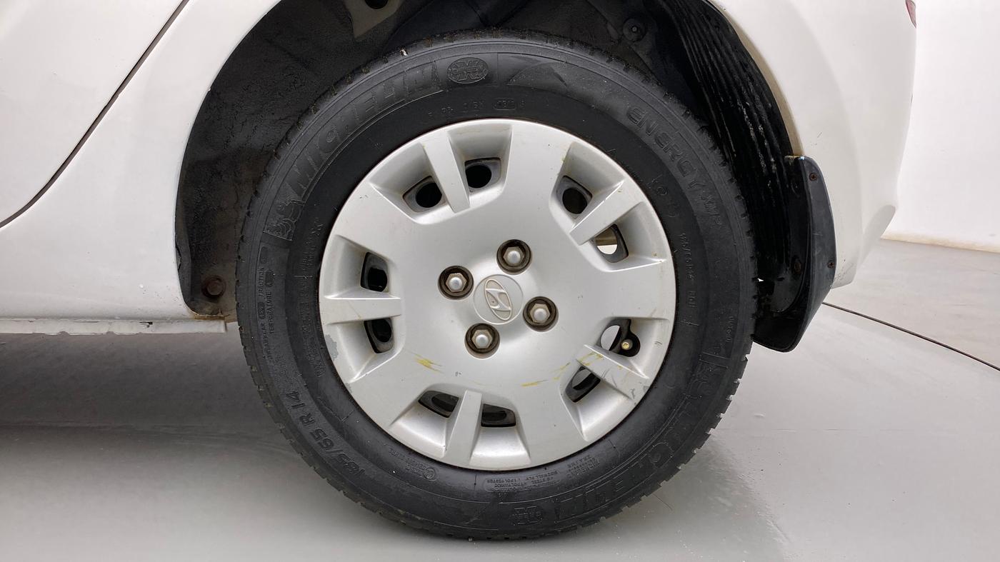 2013 Hyundai i20 MAGNA (O) 1.2, Petrol, Manual, 89,318 km, Left Rear Wheel