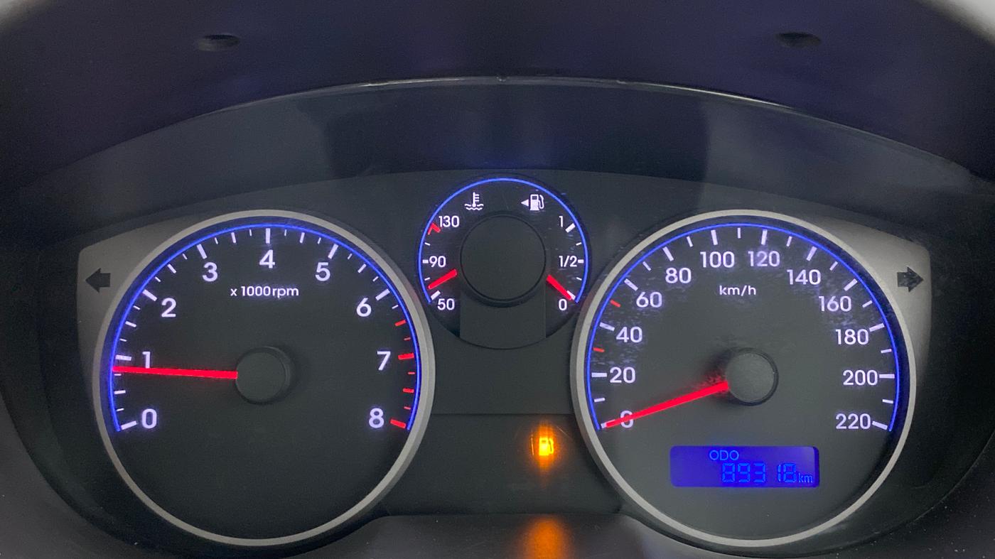 2013 Hyundai i20 MAGNA (O) 1.2, Petrol, Manual, 89,318 km, Odometer Image