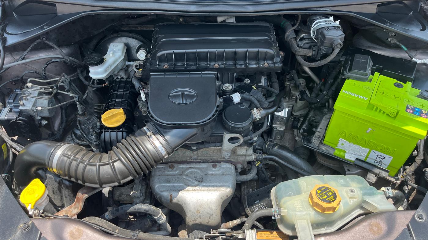 2018 Tata Tiago XZA PETROL, Petrol, Automatic, 71,008 km, Engine View