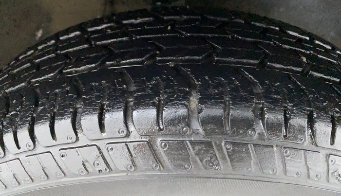 2017 Maruti Alto K10 VXI (O) AMT, Petrol, Automatic, 30,109 km, Right Front Tyre Tread