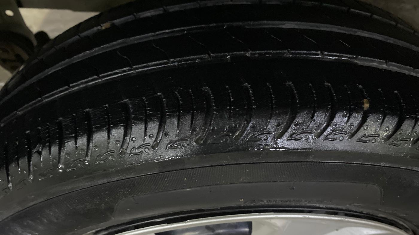 2022 Maruti S PRESSO VXI PLUS AMT, Petrol, Automatic, 39,057 km, Right Rear Tyre Tread