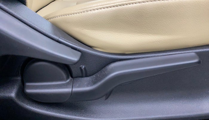 2023 Honda City 1.5L I-VTEC ZX CVT, Petrol, Automatic, 53,213 km, Driver Side Adjustment Panel