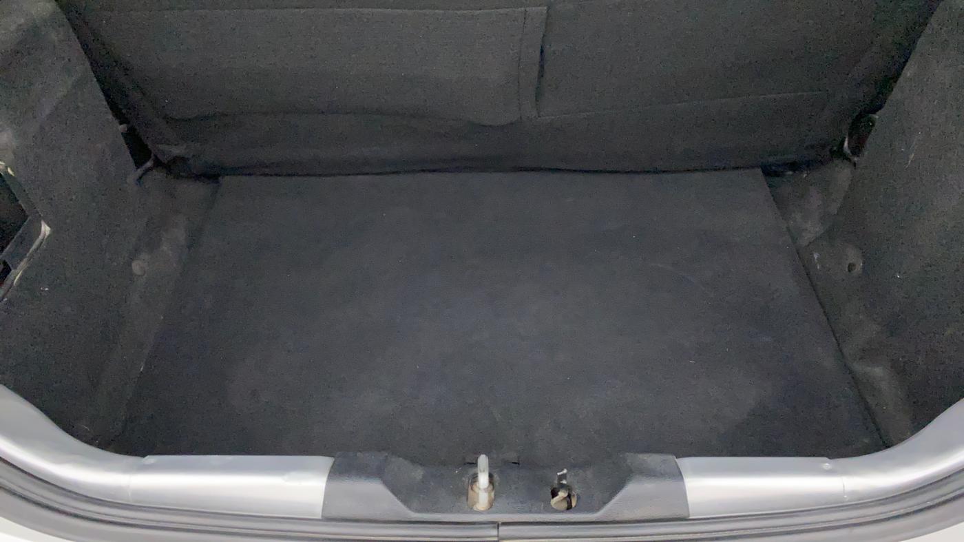 2016 Tata Tiago XZ 1.2 REVOTRON, Petrol, Manual, 27,728 km, Boot Inside View