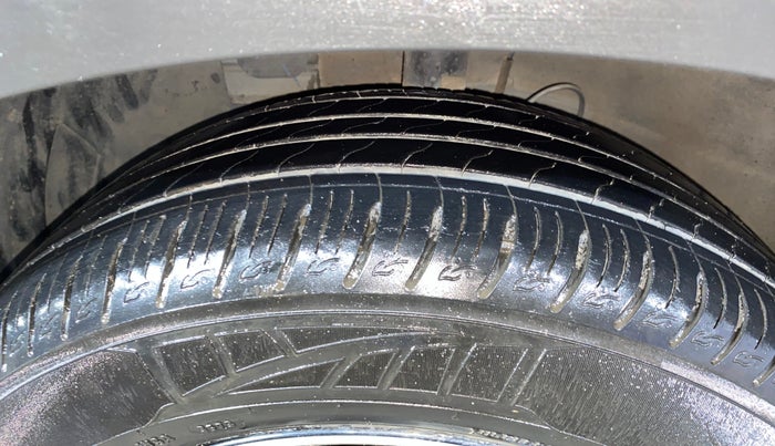 2023 Hyundai VENUE N LINE N8 1.0 TURBO DCT, Petrol, Automatic, 10,559 km, Left Front Tyre Tread