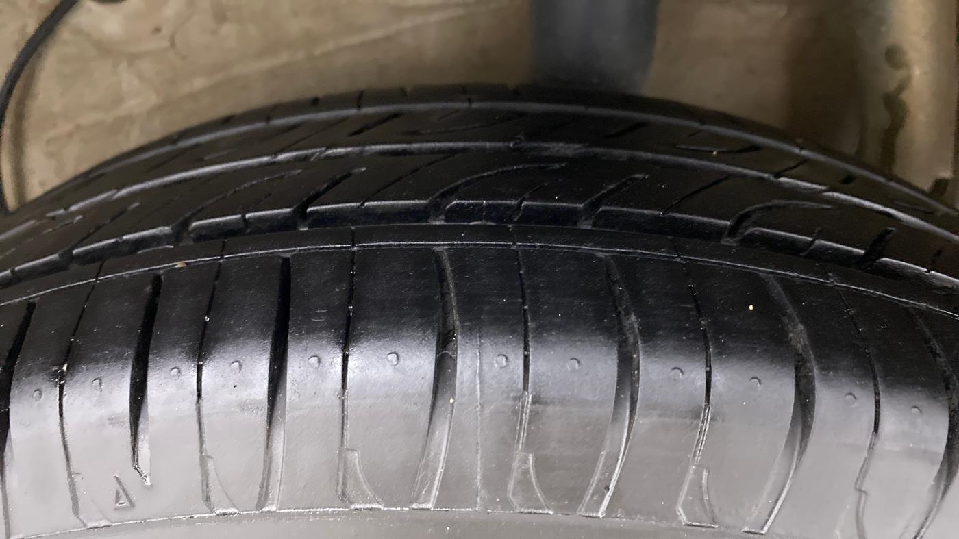 2019 Maruti Celerio VXI AGS, Petrol, Automatic, 81,541 km, Left Rear Tyre Tread