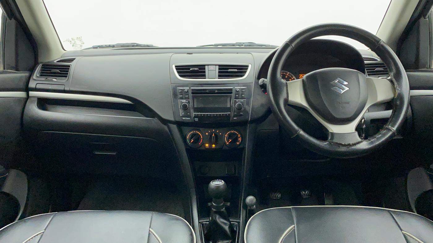2017 Maruti Swift VXI ABS, Petrol, Manual, 70,366 km, Dashboard