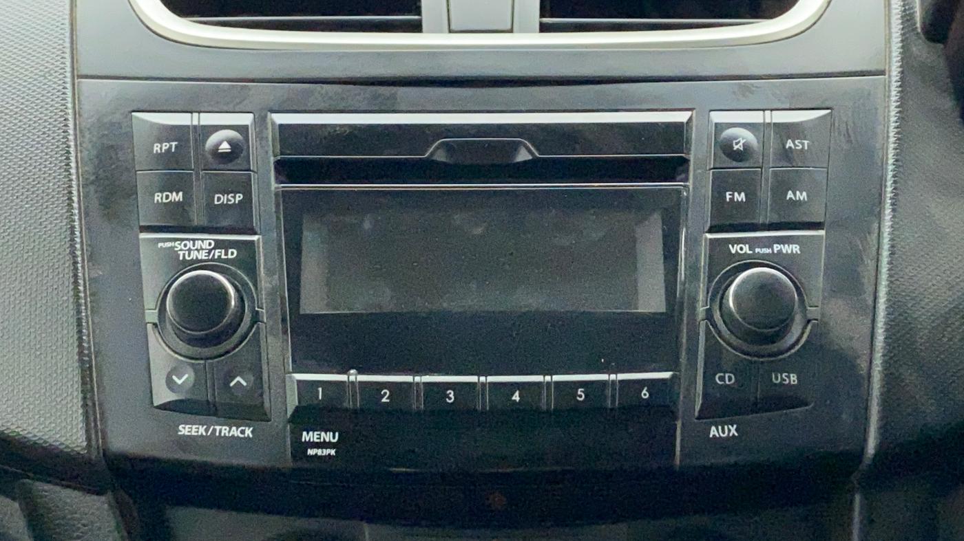 2017 Maruti Swift VXI ABS, Petrol, Manual, 70,366 km, Infotainment System