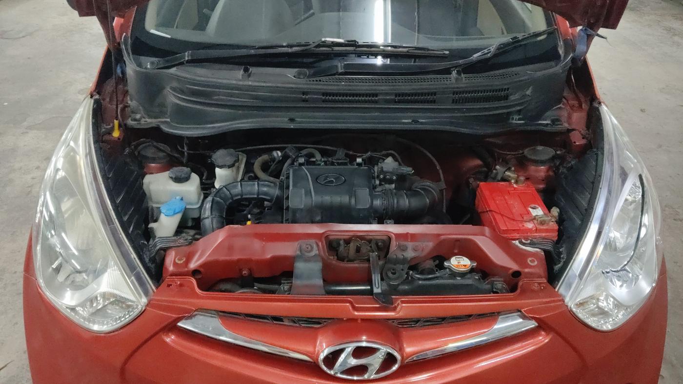 2013 Hyundai Eon ERA +, Petrol, Manual, 35,206 km, Engine View
