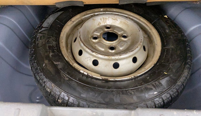 2016 Maruti Alto 800 LXI, Petrol, Manual, 70,174 km, Spare Tyre