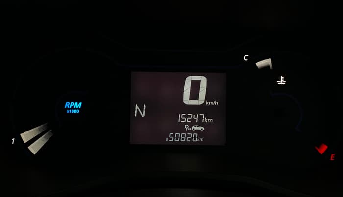 2022 Renault Kwid RXT 1.0 AMT, Petrol, Automatic, 15,241 km, Odometer Image